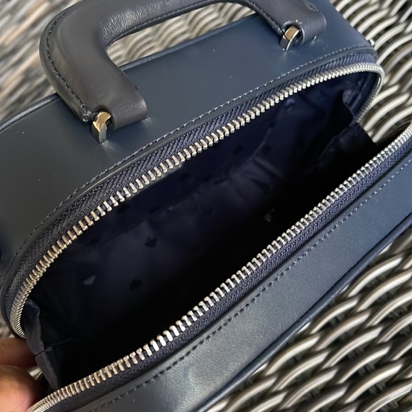 Kate Spade Traveler Trunk Crossbody Bag Blazer Blue Multi - Picture 11 of 16